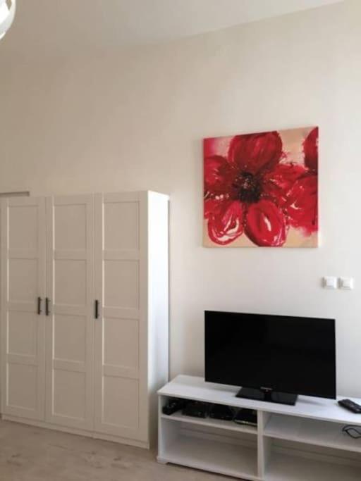 Trendy Home Near Basilica With Ac Budapest Exterior foto